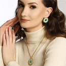 CONJUNTO FOLHEADO A OURO