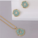 CONJUNTO FOLHEADO A OURO